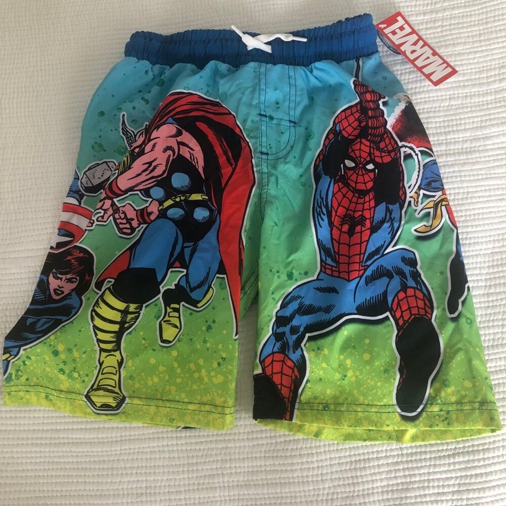 Marvel size 7 boys swim trunks NWT